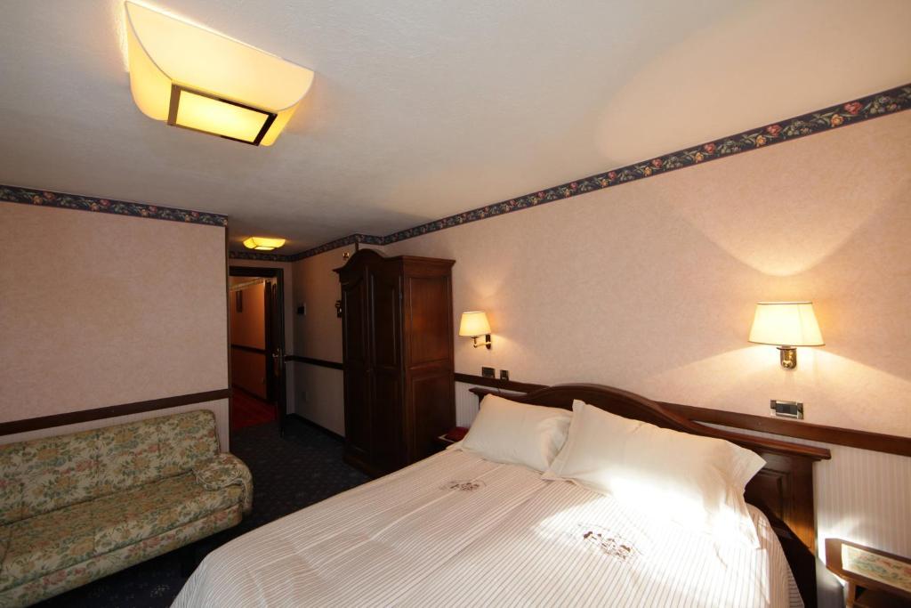 Hotel Petit Prince Antagnod Ruang foto