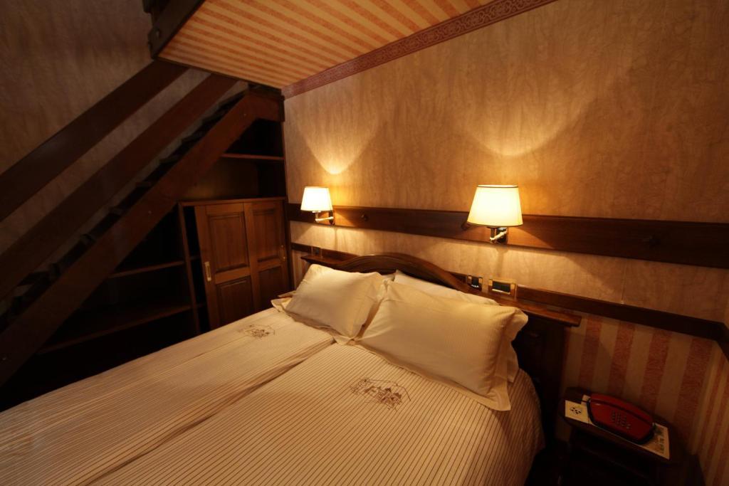 Hotel Petit Prince Antagnod Ruang foto