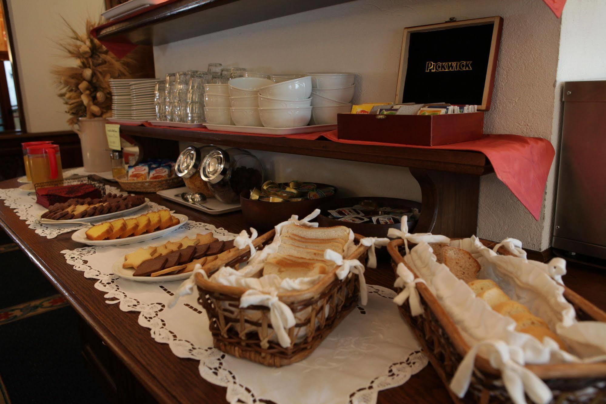 Hotel Petit Prince Antagnod Bagian luar foto